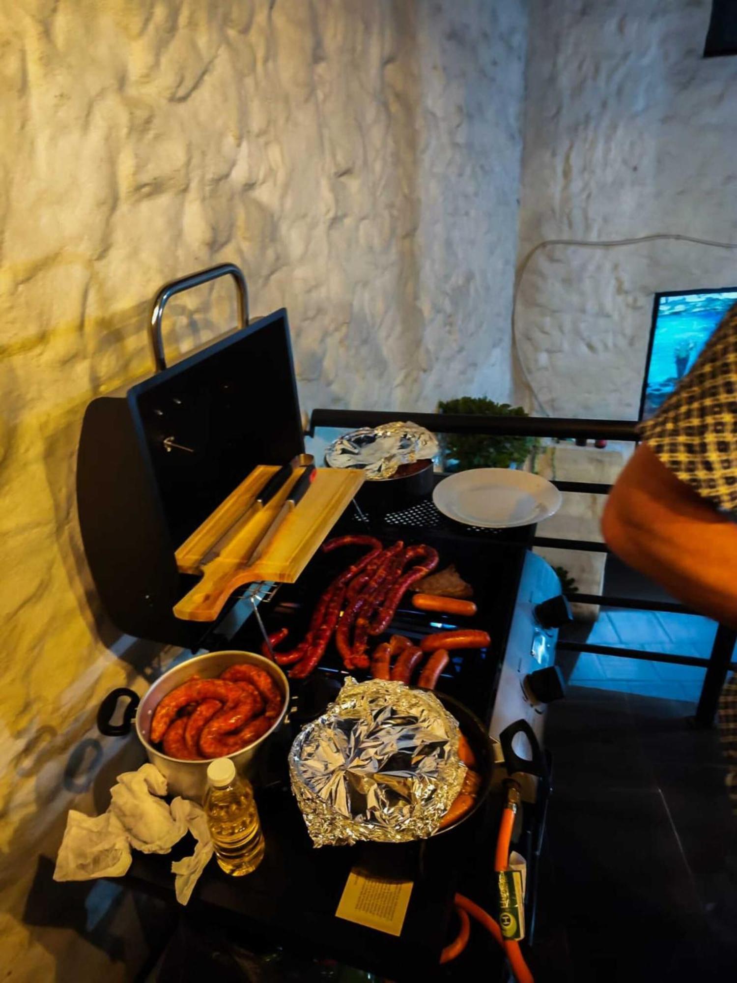 Celavi Hostel Монги Экстерьер фото